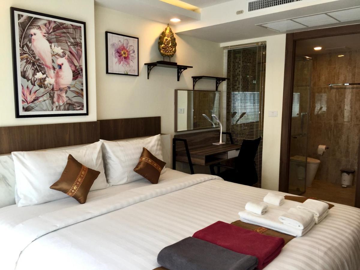Luxury Business Suits In Grand Avenue By Pattaya City Estates Exterior photo